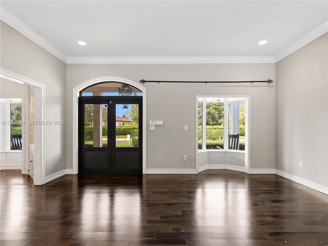 8500 SW 70th St, Miami, FL 33143