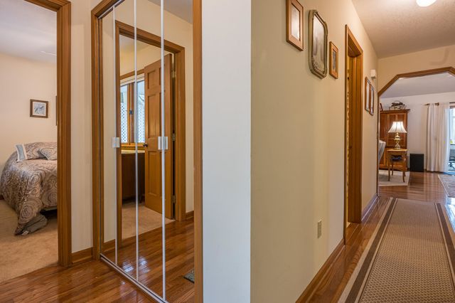 4636 W Salisbury Drive, Gladwin, MI 48624