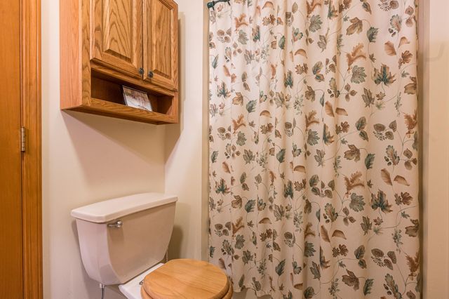 4636 W Salisbury Drive, Gladwin, MI 48624