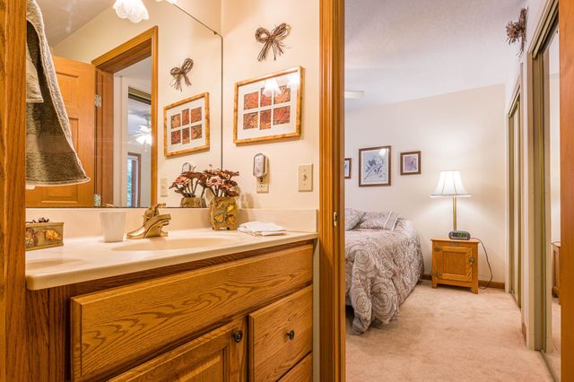 4636 W Salisbury Drive, Gladwin, MI 48624