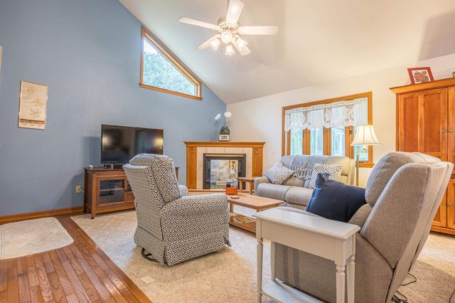 4636 W Salisbury Drive, Gladwin, MI 48624