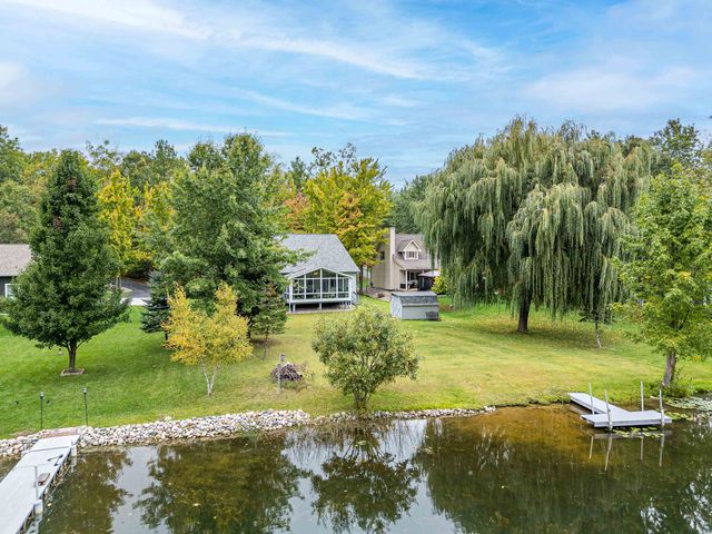 4636 W Salisbury Drive, Gladwin, MI 48624