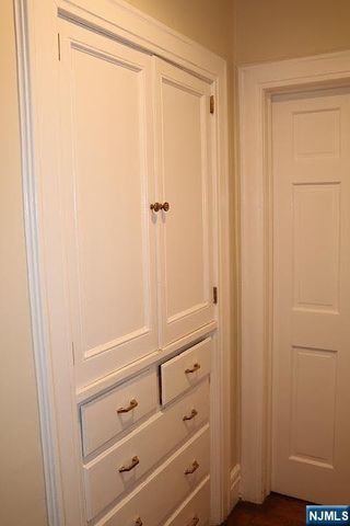1014 Arcadian Way, Fort Lee, NJ 07024
