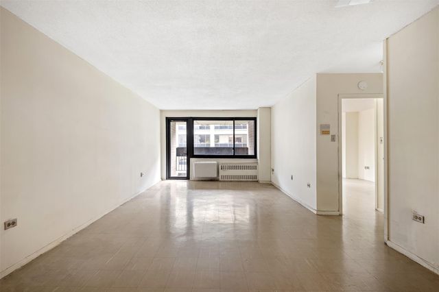 333 Pearl Street 8E, New York (manhattan), NY 10038