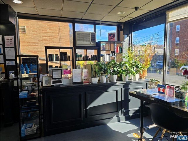 425 Broad, Palisades Park, NJ 07650