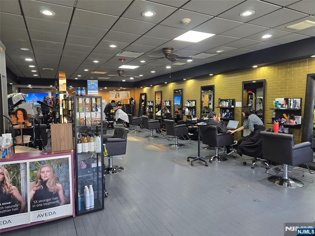 425 Broad, Palisades Park, NJ 07650