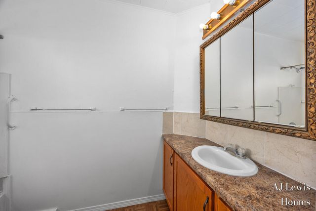 510 La Grave Avenue Se, City Of Grand Rapids, MI 49503