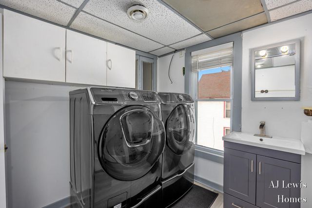 510 La Grave Avenue Se, City Of Grand Rapids, MI 49503