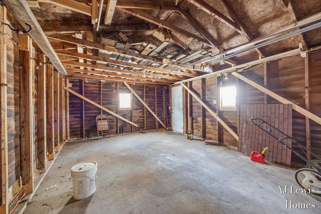 510 La Grave Avenue Se, City Of Grand Rapids, MI 49503