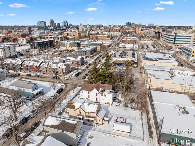 510 La Grave Avenue Se, City Of Grand Rapids, MI 49503