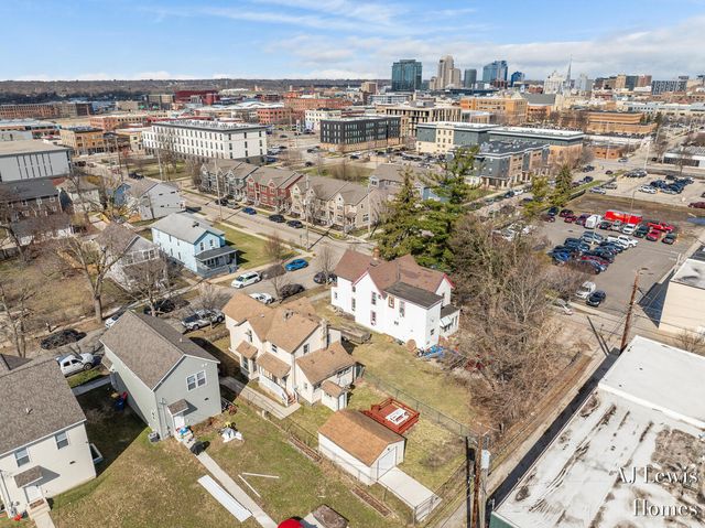 510 La Grave Avenue Se, City Of Grand Rapids, MI 49503