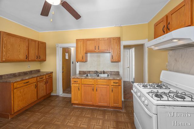 510 La Grave Avenue Se, City Of Grand Rapids, MI 49503