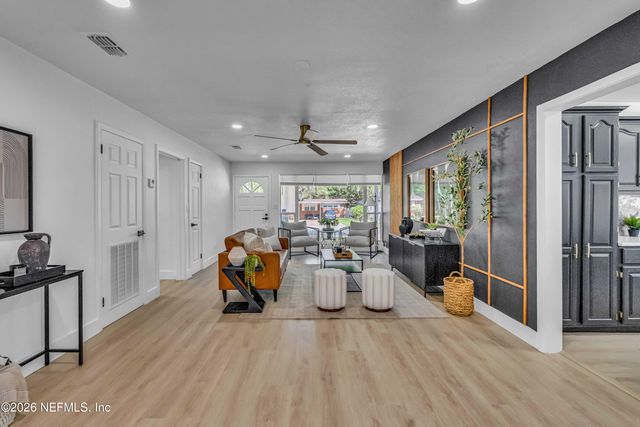 2351 CALADIUM Road, Jacksonville, FL 32211
