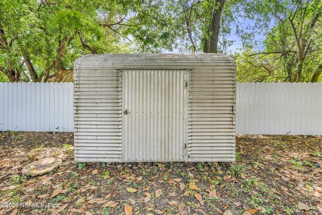 2351 CALADIUM Road, Jacksonville, FL 32211