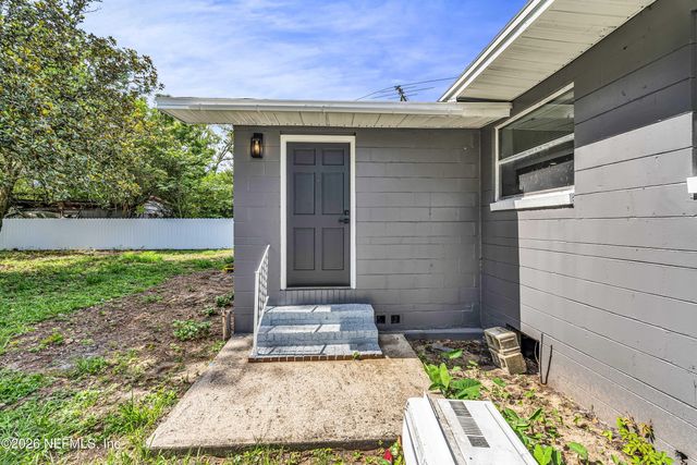 2351 CALADIUM Road, Jacksonville, FL 32211