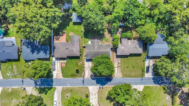 2351 CALADIUM Road, Jacksonville, FL 32211