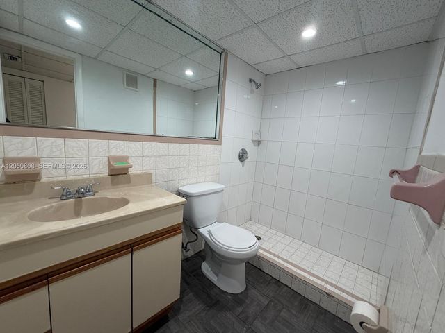 13700 SW 62nd Street 143, Miami, FL 33183