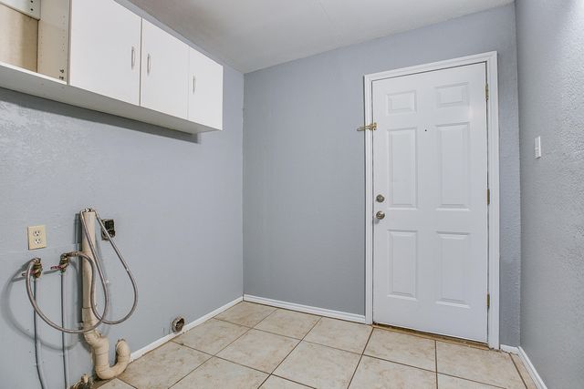 209 Robin Hood Trail, San Angelo, TX 76901