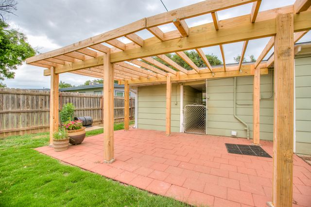 209 Robin Hood Trail, San Angelo, TX 76901