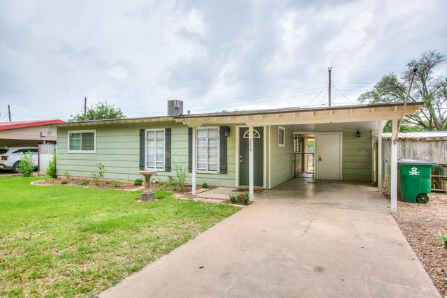 209 Robin Hood Trail, San Angelo, TX 76901