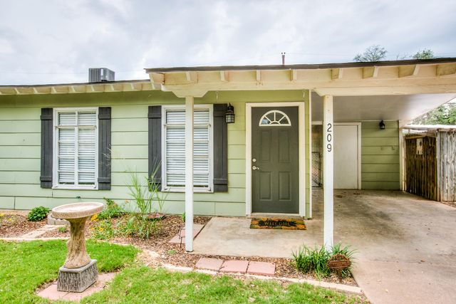 209 Robin Hood Trail, San Angelo, TX 76901