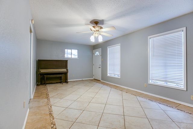 209 Robin Hood Trail, San Angelo, TX 76901