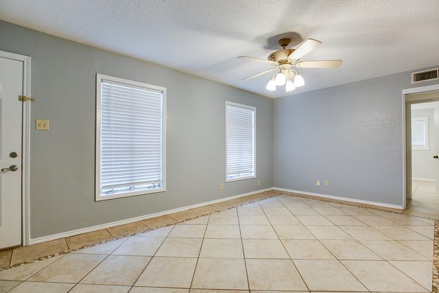 209 Robin Hood Trail, San Angelo, TX 76901