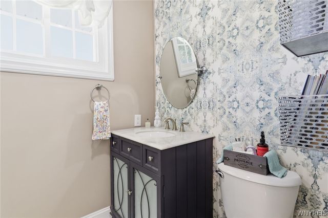 9250 Greiner Road, Clarence, NY 14031