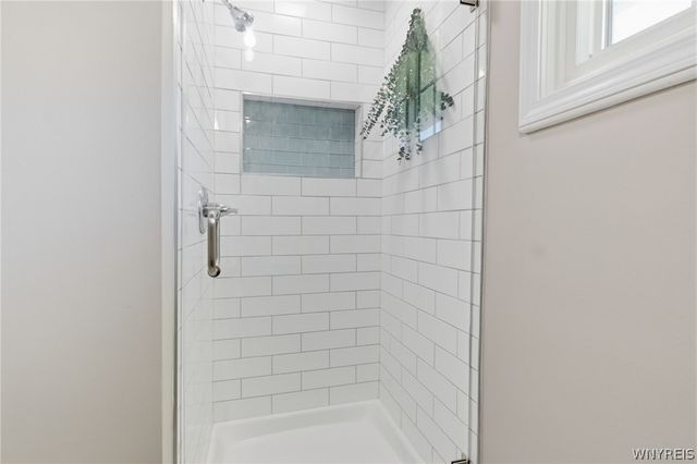 9250 Greiner Road, Clarence, NY 14031