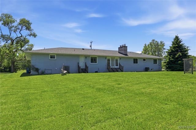 9250 Greiner Road, Clarence, NY 14031
