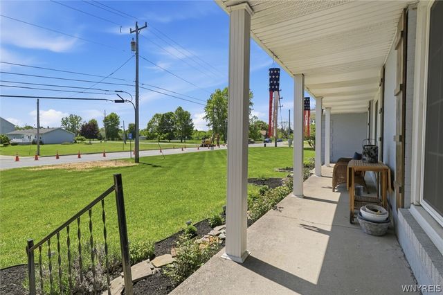 9250 Greiner Road, Clarence, NY 14031