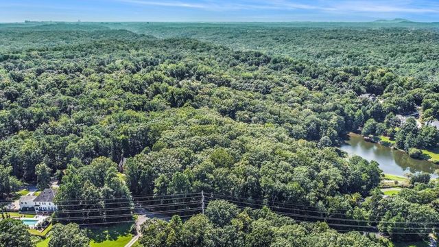 0 Dunraven Place, Sandy Springs, GA 30328