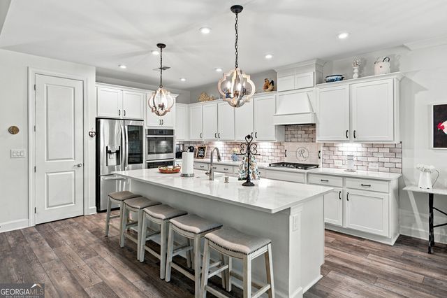 236 Chatuge Drive, Hoschton, GA 30548