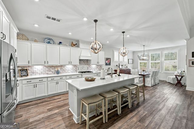 236 Chatuge Drive, Hoschton, GA 30548