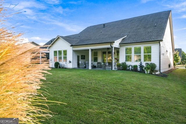 236 Chatuge Drive, Hoschton, GA 30548