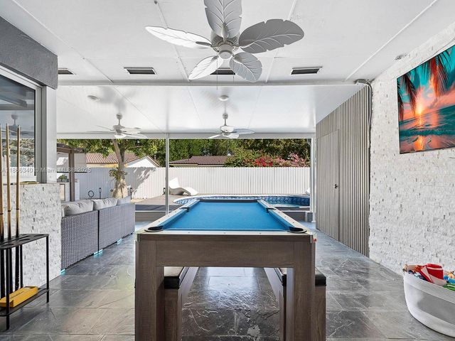 6951 S Miami Lakeway S 6951, Miami Lakes, FL 33014