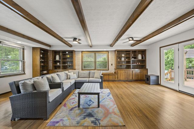 1099 Melinda Drive, Westerville, OH 43081