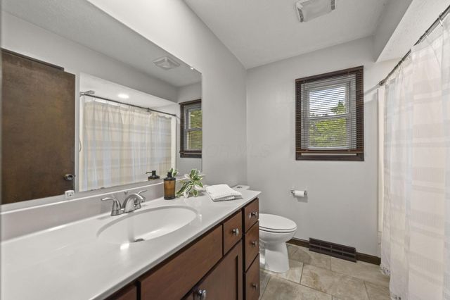 1099 Melinda Drive, Westerville, OH 43081