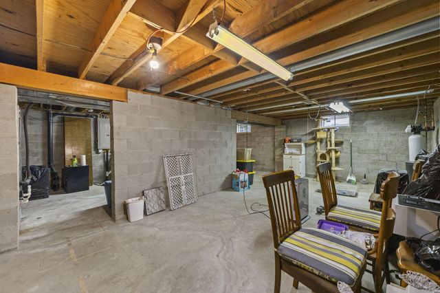 1099 Melinda Drive, Westerville, OH 43081