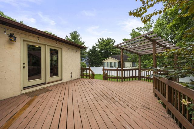 1099 Melinda Drive, Westerville, OH 43081