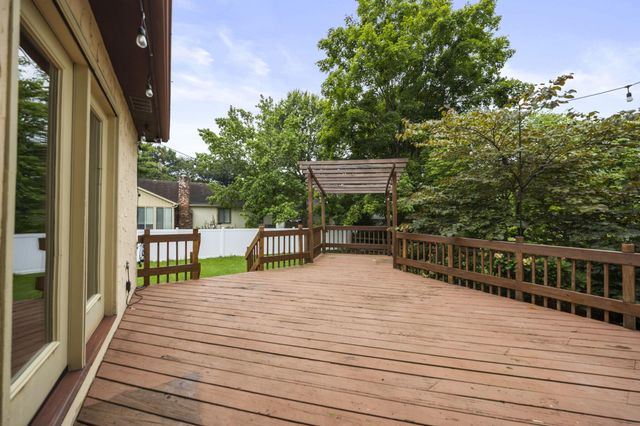 1099 Melinda Drive, Westerville, OH 43081
