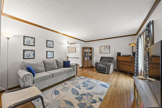 1099 Melinda Drive, Westerville, OH 43081