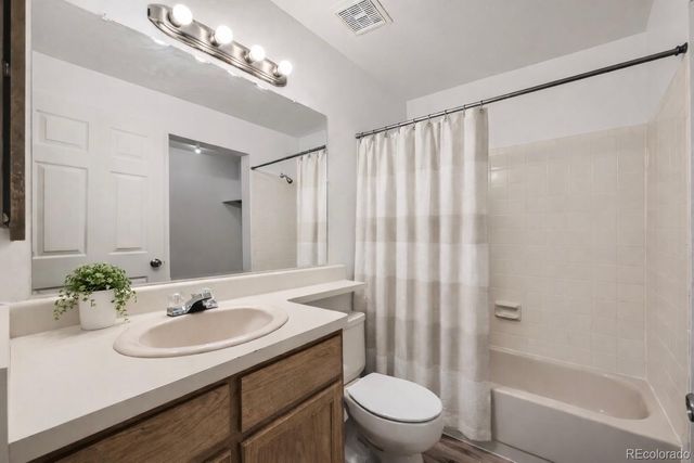 18073 E Ohio Avenue 203, Aurora, CO 80017