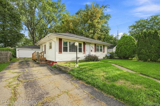 912 W Genesee Street, Flint, MI 48504