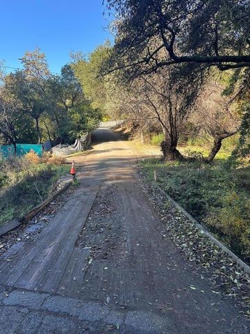 14700 Ambric Knolls Road, Saratoga, CA 95070