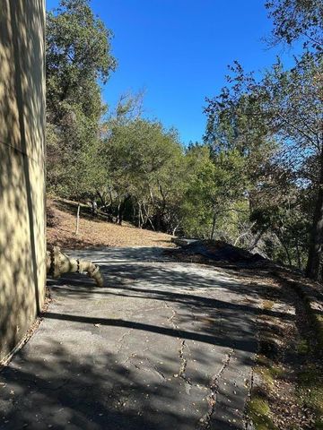 14700 Ambric Knolls Road, Saratoga, CA 95070