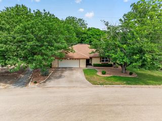 239 Wedgewood Lane, Kerrville, TX 78028