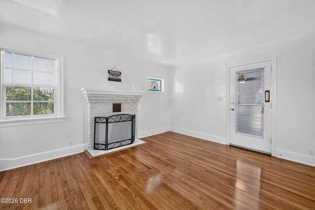 335 Hillside Avenue, Daytona Beach, FL 32118
