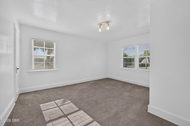 335 Hillside Avenue, Daytona Beach, FL 32118