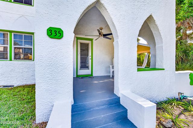 335 Hillside Avenue, Daytona Beach, FL 32118